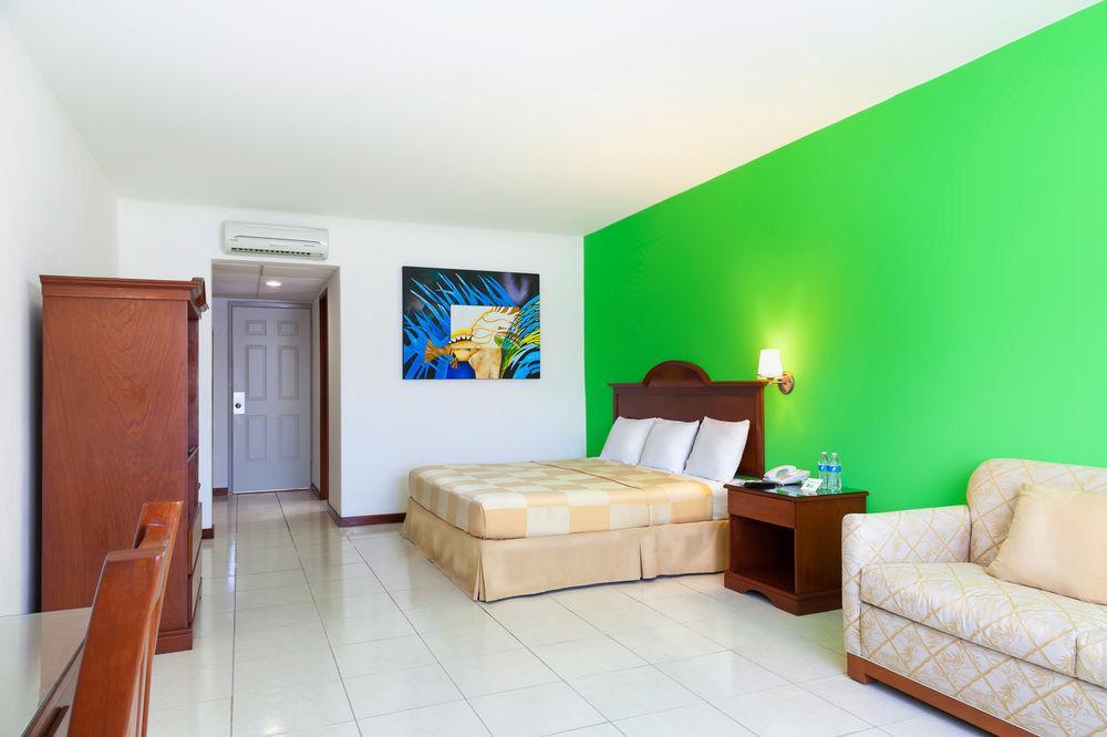 מאהאהואל Costa Maya Inn מראה חיצוני תמונה